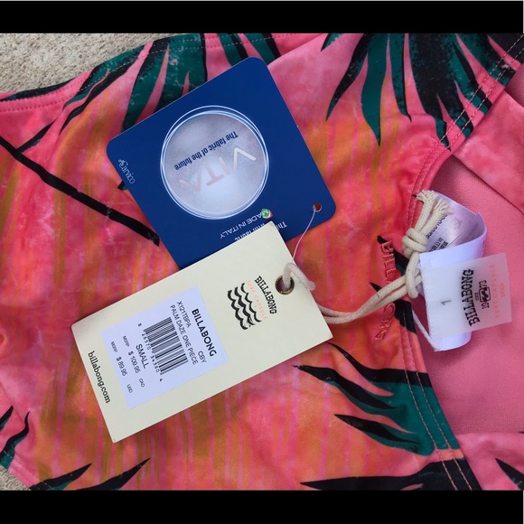 ✨Billabong palm daze one piece swimsuit - Picture 6 of 8